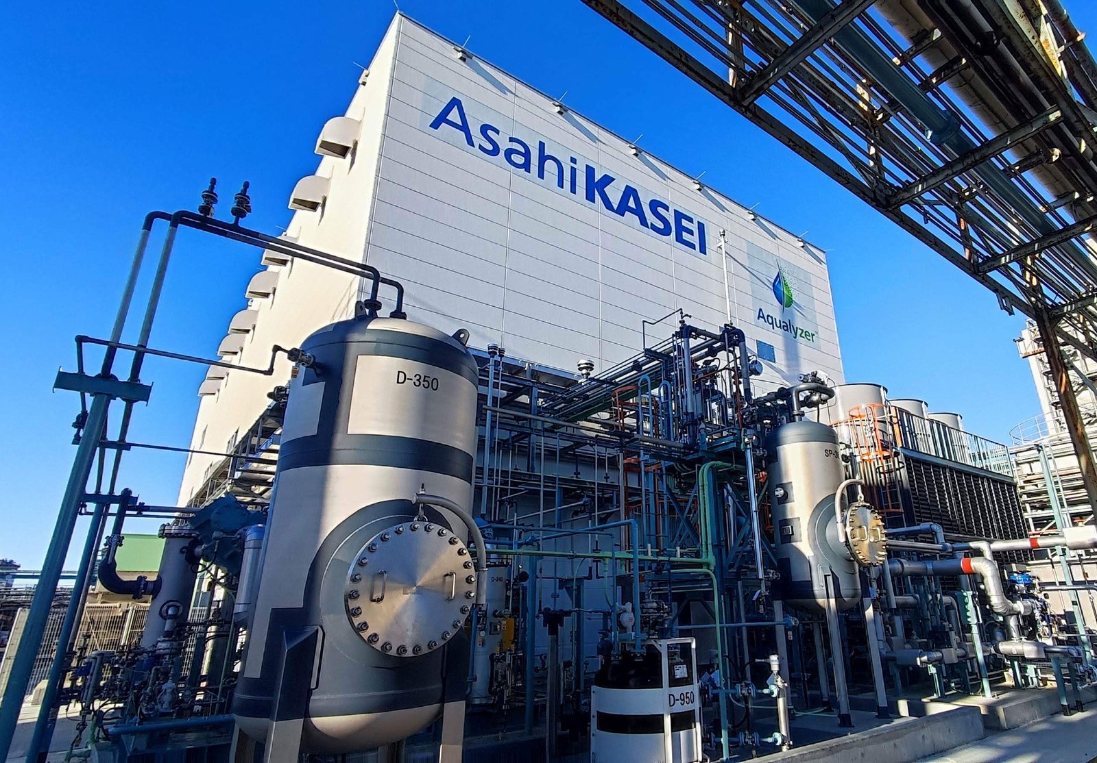 Japan's Asahi Kasei starts operation of multi-module hydrogen pilot plant in Kawasaki