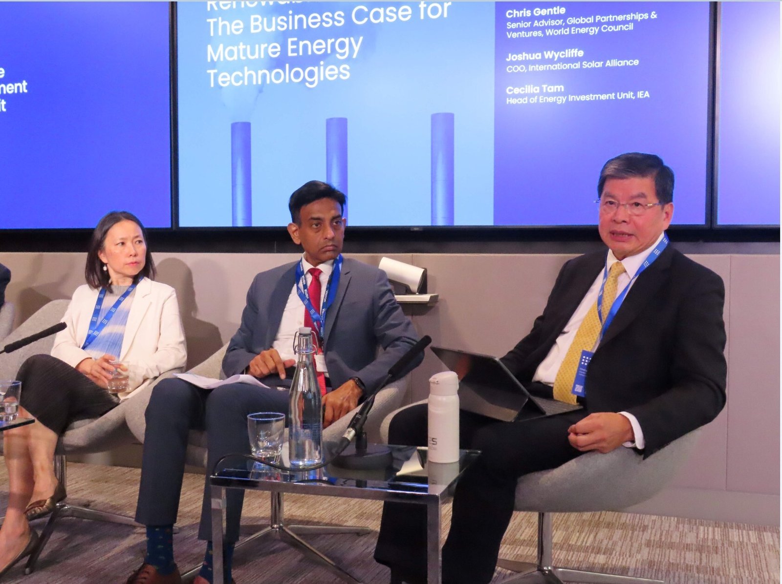 Cathay FHC spearheads Taiwan's renewable energy push
