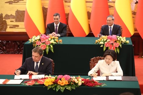 Spain and China sign cherry export protocols to boost trade with Asia