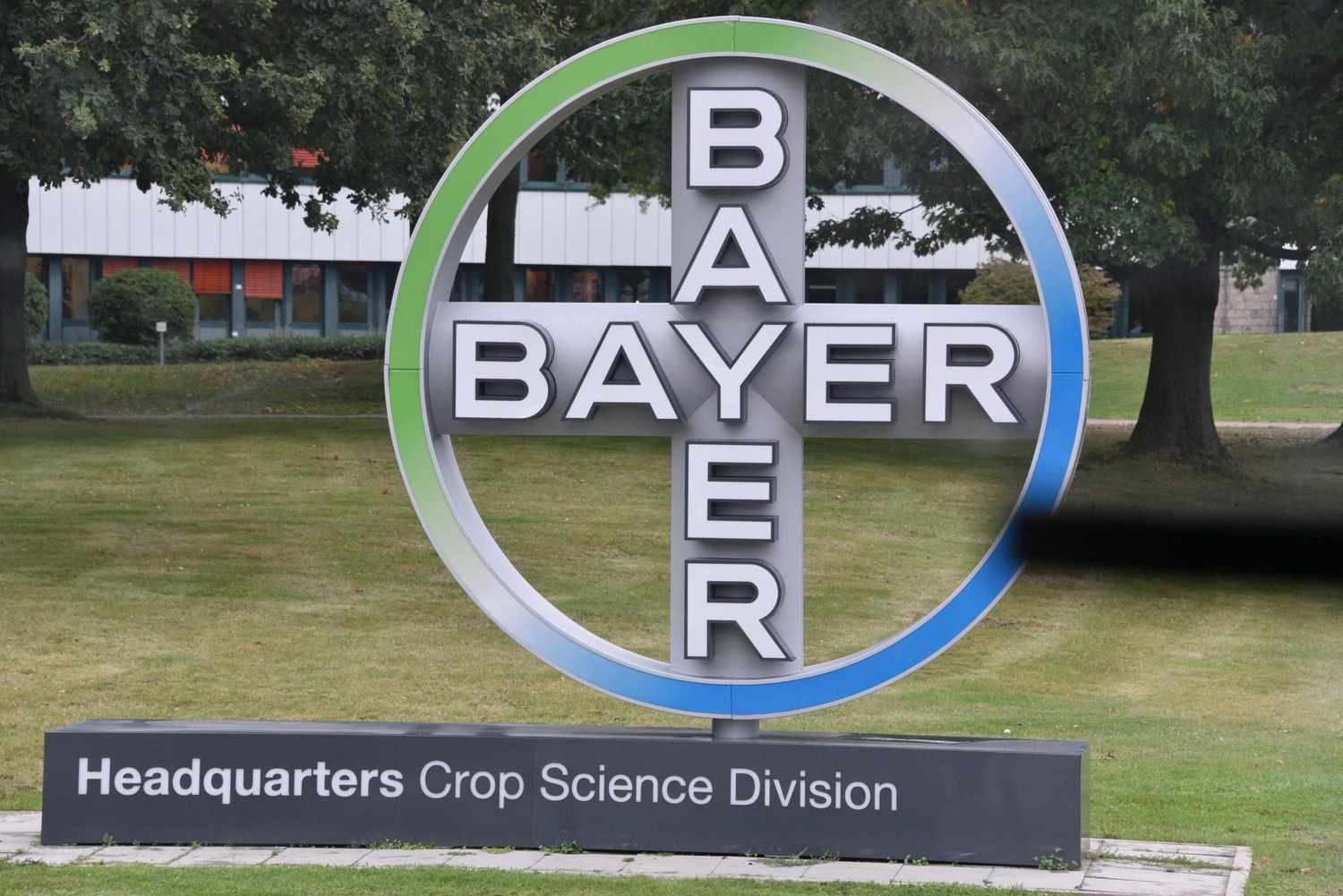 Bayer intends to focus on production R&amp;D of its Crop Science division in Germany on strategic technologies
